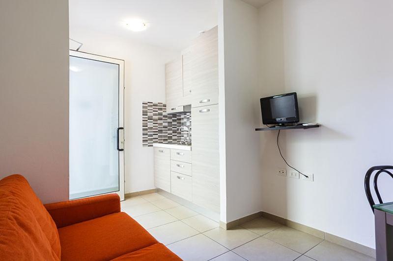 Residence Roxy Misano Adriatico Eksteriør billede